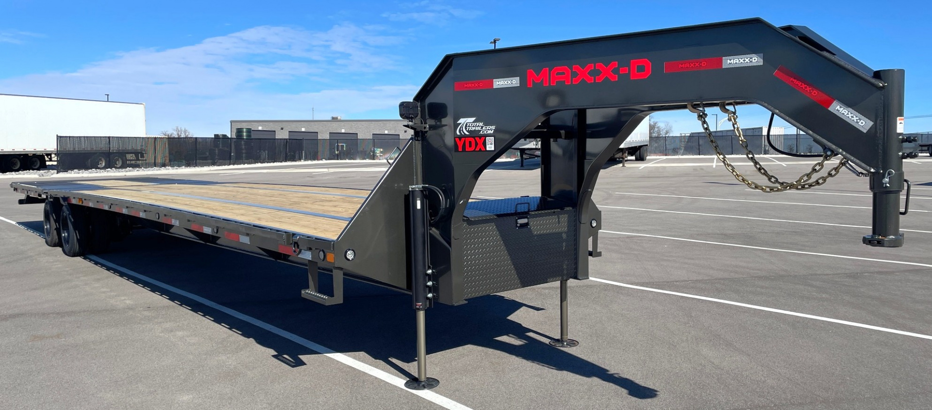 New MAXX-D YDX 102"X 40' Dual Tandem Gooseneck Flatbed Equipment Trailer w/ Hydraulic Dove & Jacks:15K Axles