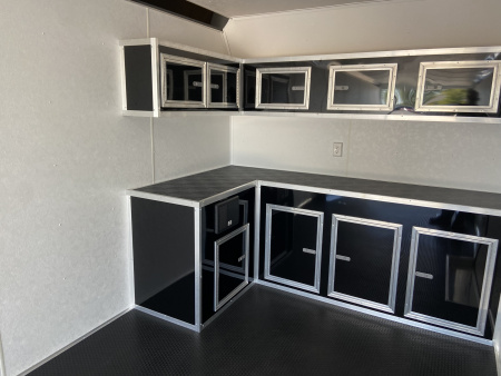 New 2026 Vintage Racing Trailer 32'