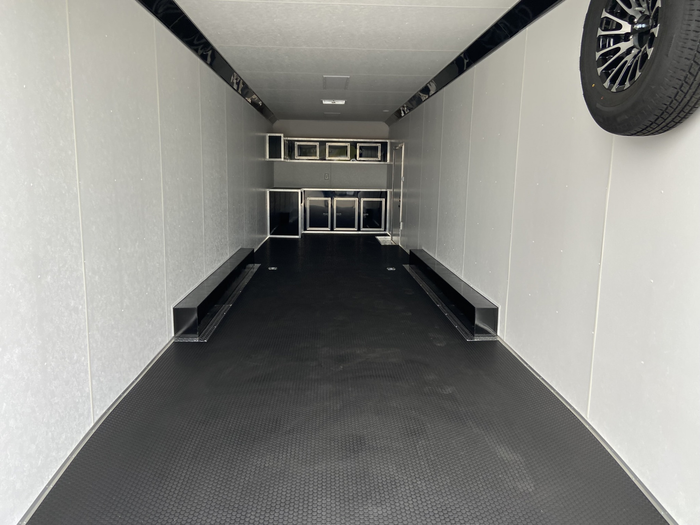 New 2026 Vintage Race Trailer 34'