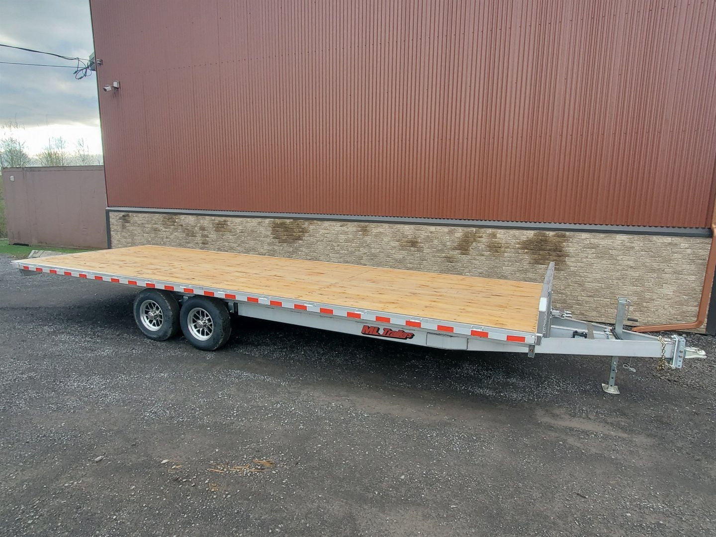 New 2026 Enbeck 24' 5 Ton Deckover Flatbed Trailer