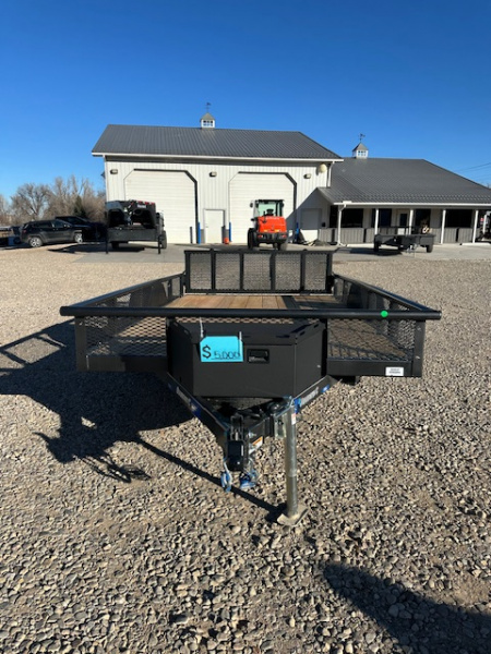 New 2026 Diamond C 12' Utility