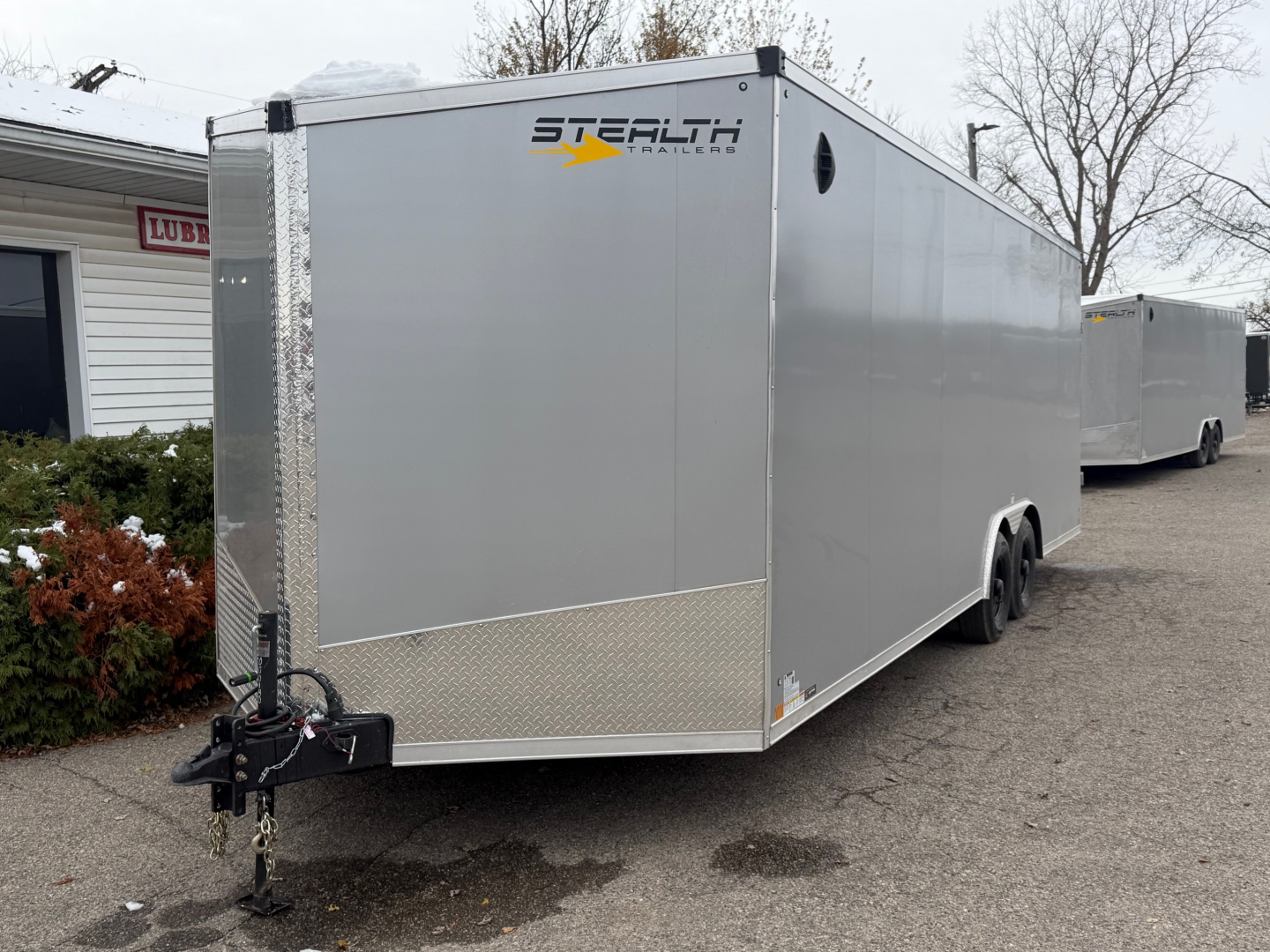 New 2026 Stealth Titan 8.5 x 24 Enclosed Car Hauler with Ramp 10K GVW with 7ft interior and Screwless Exterior
