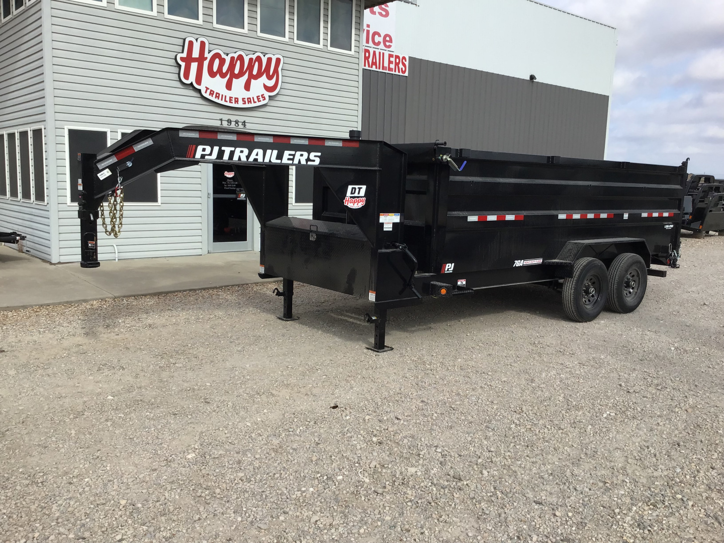 New 2026 PJ 83"x16' GN Tandem Axle Low Pro Telescopic Dump w/ 48" Sides – DT