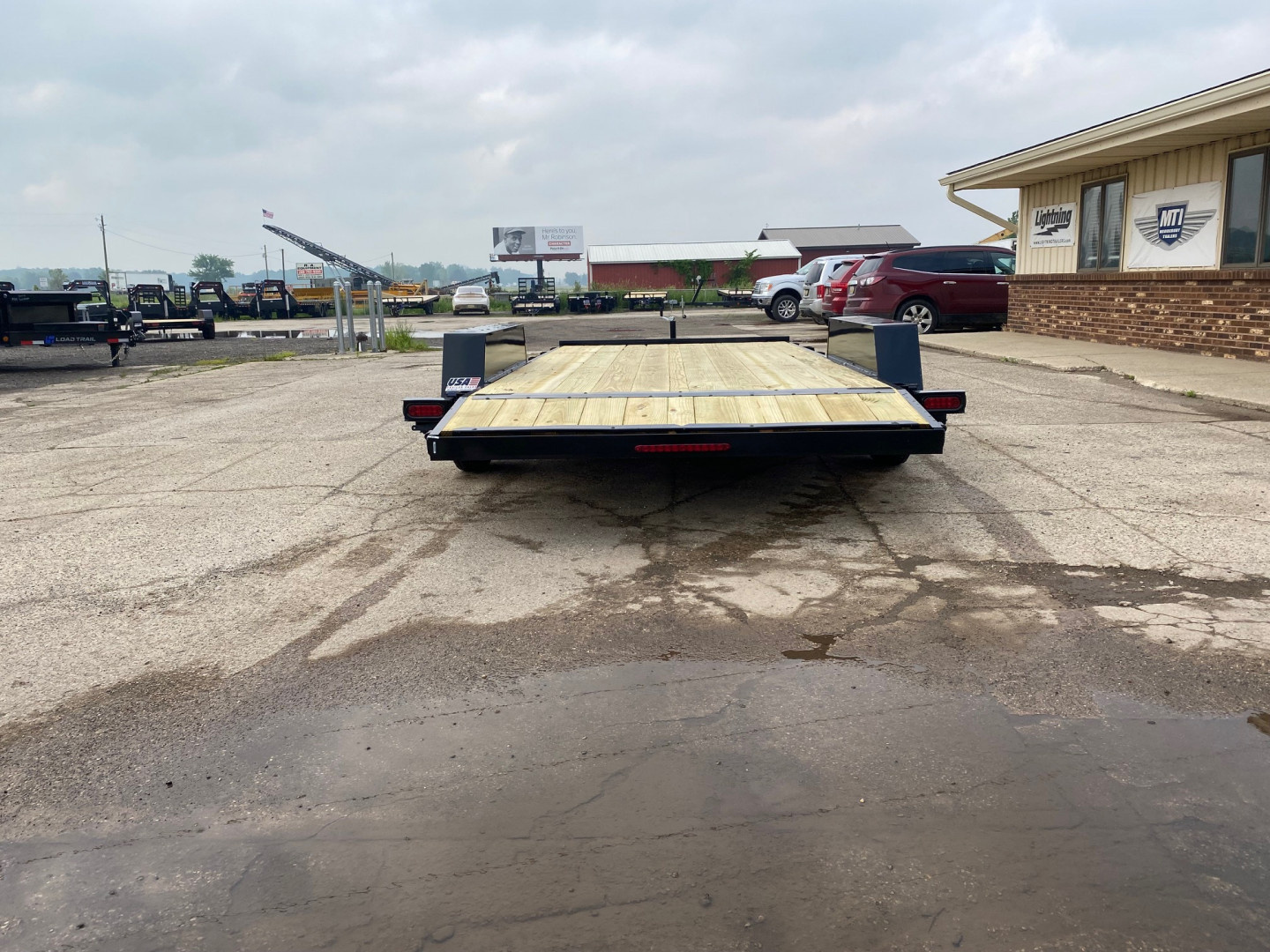 New 2026 AMO 82x16 TA1 7K Car Hauler