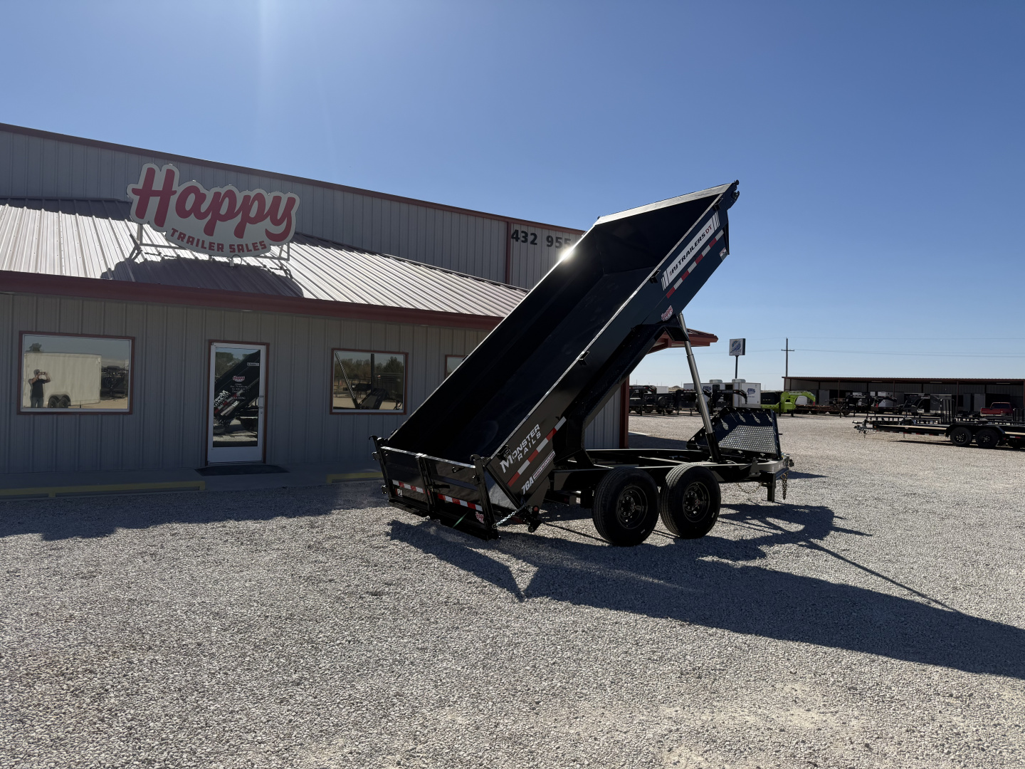 New 2026 PJ 83"x14' BP Tandem Axle Low Pro Telescopic Dump w/ 24" Sides – DT