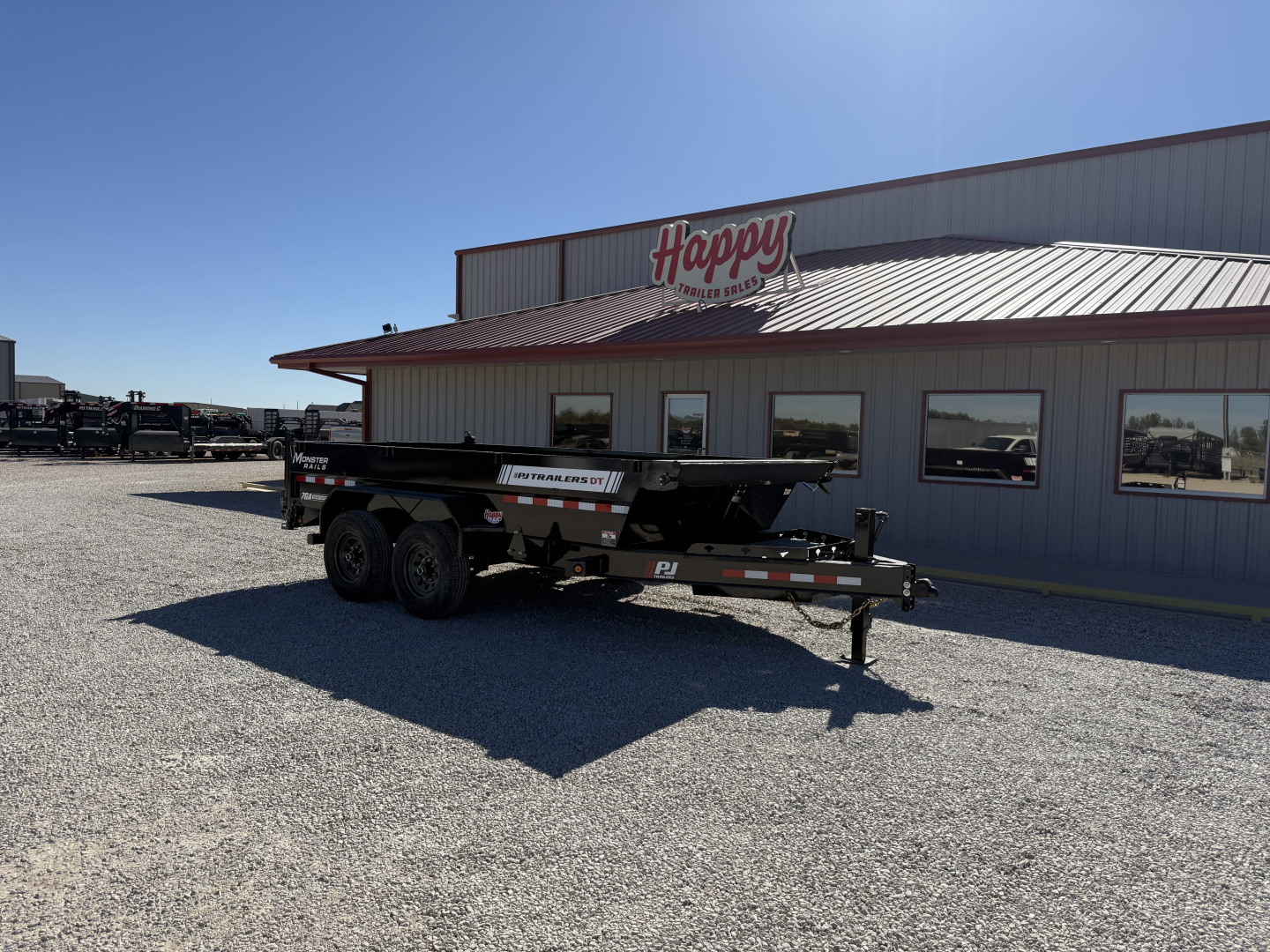 New 2026 PJ 83"x14' BP Tandem Axle Low Pro Telescopic Dump w/ 24" Sides – DT