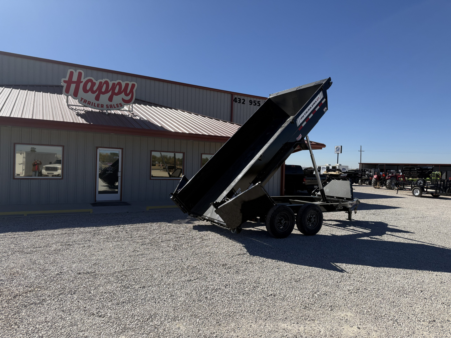 New 2026 PJ 83"x14' BP Tandem Axle Low Pro Telescopic Dump w/ 24" Sides – DT