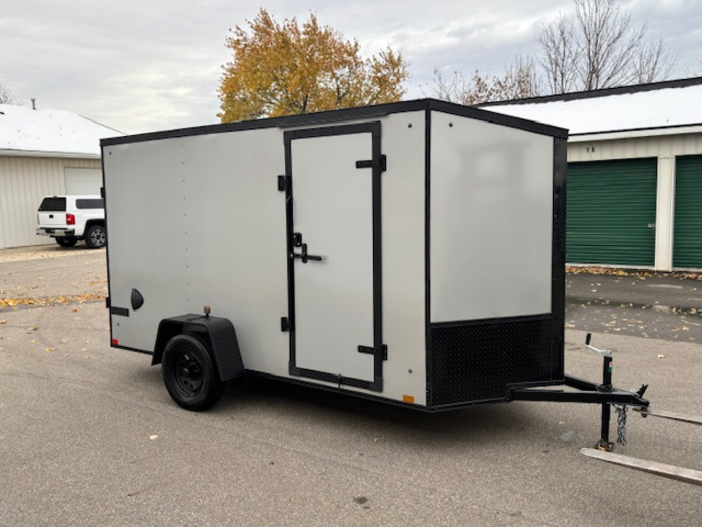 New 2026 Discovery Trailers 6x12 V-Nose Ramp Door