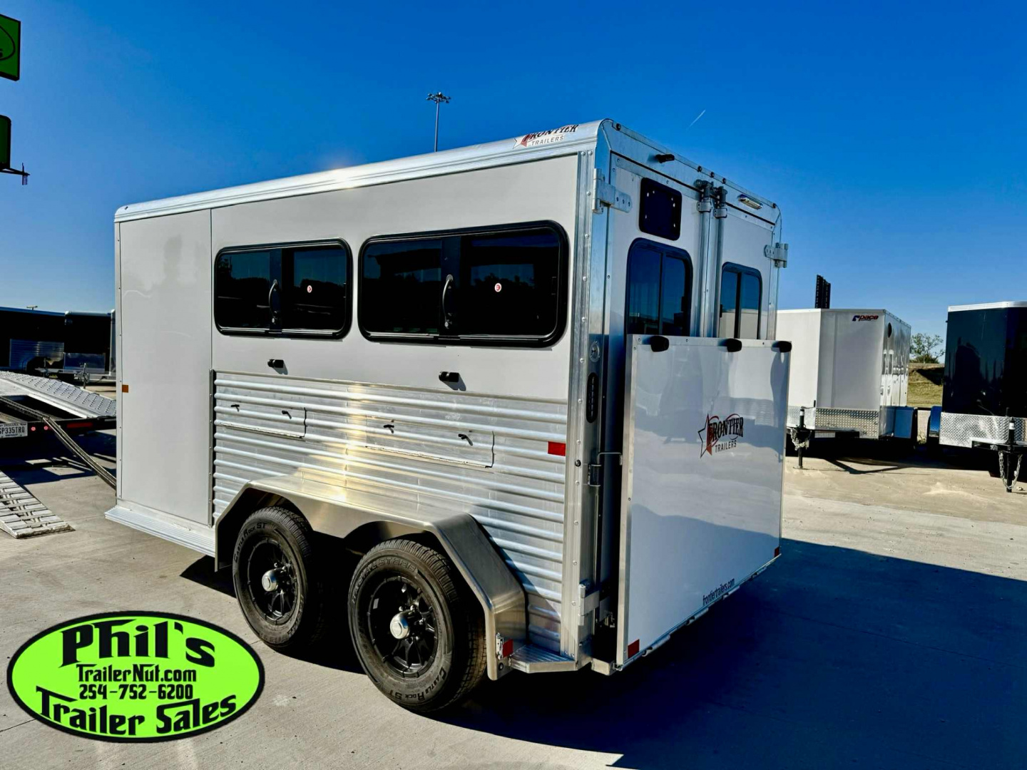 New Frontier Trailers 4PEN Stock / Stock Combo Trailer LOW PRO LIVESTOCK