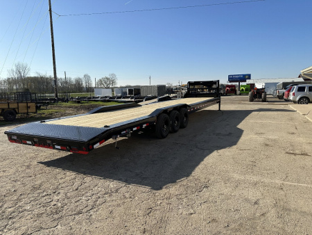 New 2026 Load Trail 102x40 Low-Pro w/Drive Over Fenders 21k Gooseneck Bodies