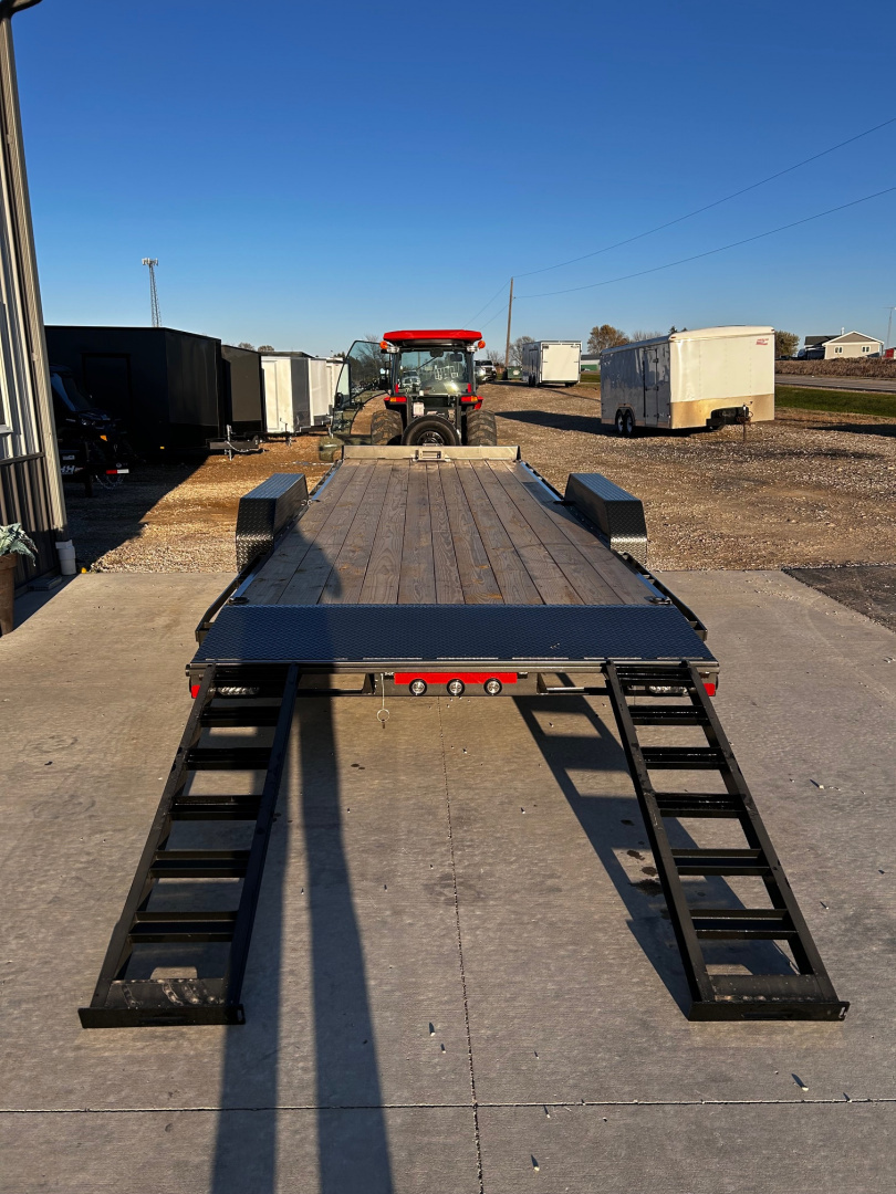 New 2026 MAXXD C5X 83"X24' 9.9K GVWR Car / Racing Trailer