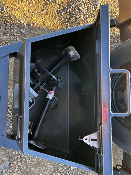 New 2026 MAXXD C5X 83"X24' 9.9K GVWR Car / Racing Trailer