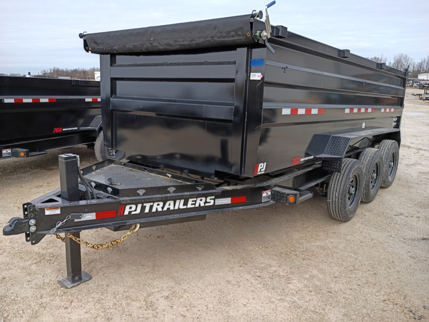New 2026 PJ Trailers DM163
