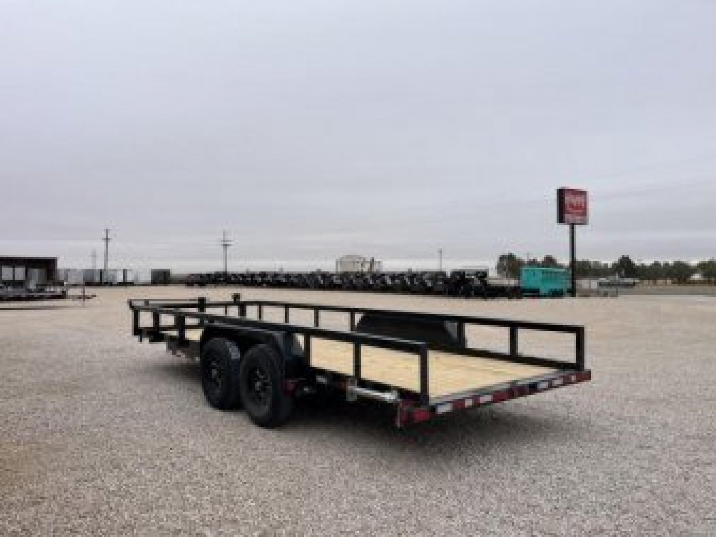 New 2026 PJ 83"x20' Angle Pipetop Trailer – P8