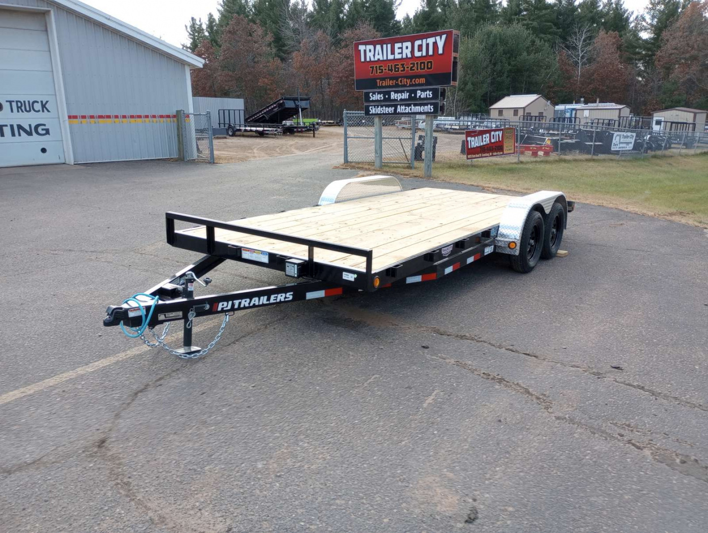 New 2026 PJ Trailers 83" x 18' C5 Car Hauler