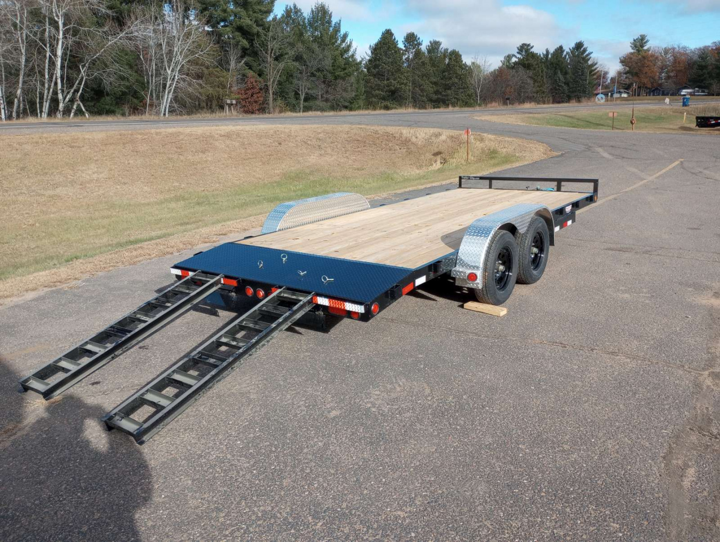 New 2026 PJ Trailers 83" x 18' C5 Car Hauler