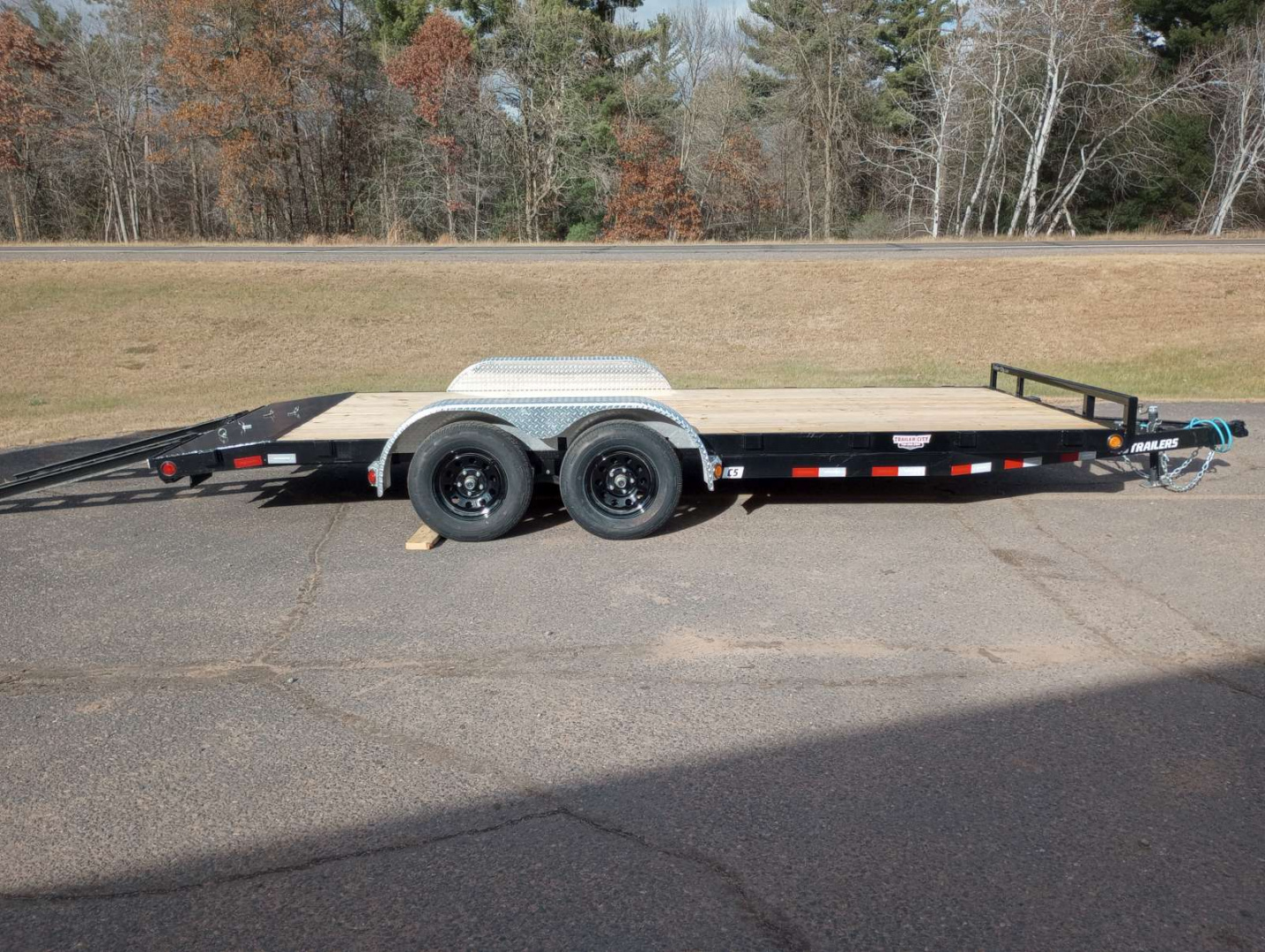 New 2026 PJ Trailers 83" x 18' C5 Car Hauler