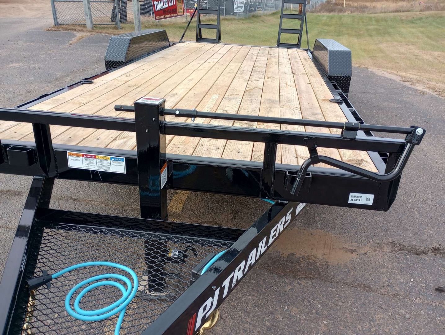 New 2026 PJ TRAILERS 83" x 18' CC Equipment Trailer