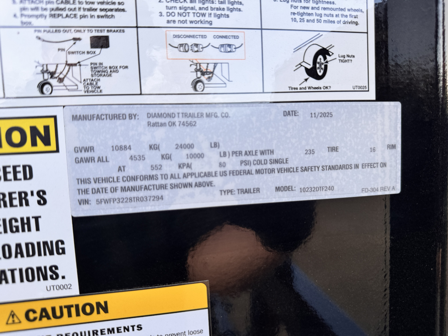 New 2026 Diamond T 8.5-32 Tandem Dual Gooseneck W/ MAXX Ramps 24K GVWR