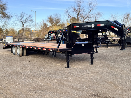 New 2026 Diamond T 8.5-32 Tandem Dual Gooseneck W/ MAXX Ramps 24K GVWR