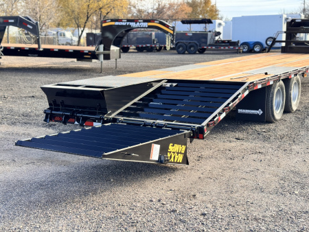New 2026 Diamond T 8.5-32 Tandem Dual Gooseneck W/ MAXX Ramps 24K GVWR