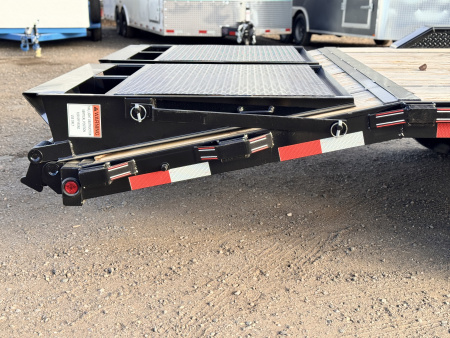 New 2026 Diamond T 8.5-24 Gooseneck SKID-PRO Equipment Hauler 20K GVWR