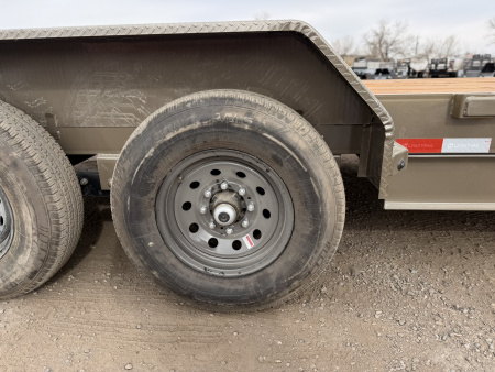 New 2026 Load Trail BLACK FRIDAY 7-24 Single Wheel Gooseneck Tilt Equipment Hauler 14K GVWR