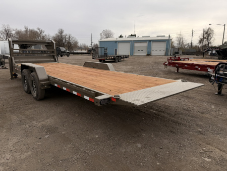 New 2026 Load Trail BLACK FRIDAY 7-24 Single Wheel Gooseneck Tilt Equipment Hauler 14K GVWR