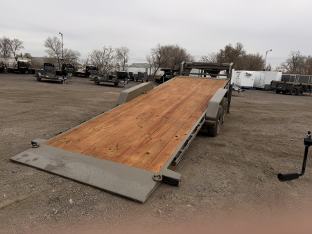 New 2026 Load Trail BLACK FRIDAY 7-24 Single Wheel Gooseneck Tilt Equipment Hauler 14K GVWR