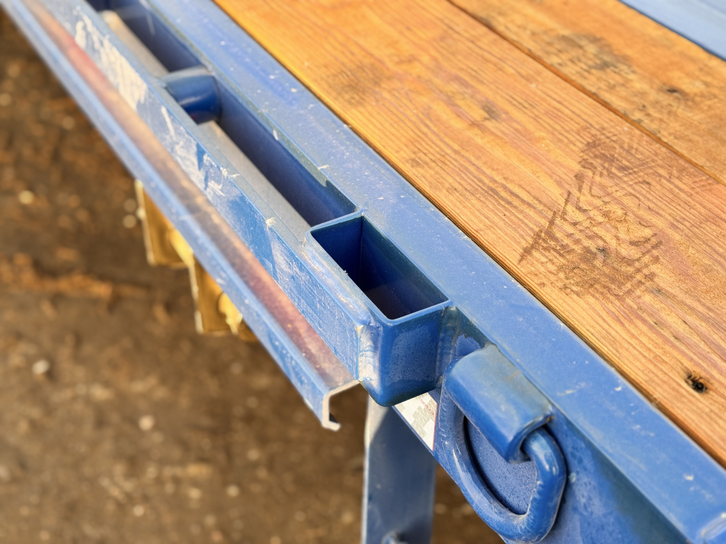 New 2026 Load Trail BLACK FRIDAY 8.5-30 Single Wheel Gooseneck Equipment Hauler 16K GVWR