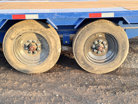 New 2026 Load Trail BLACK FRIDAY 8.5-30 Single Wheel Gooseneck Equipment Hauler 16K GVWR