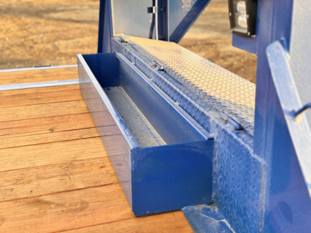 New 2026 Load Trail BLACK FRIDAY 8.5-30 Single Wheel Gooseneck Equipment Hauler 16K GVWR