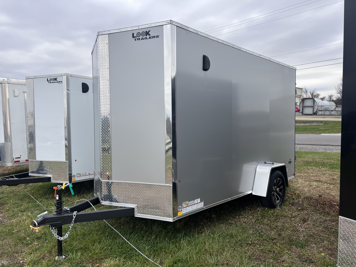 New 2026 Look Trailers 6x12 ST-DLX BARN DOOR Cargo / Enclosed Trailer