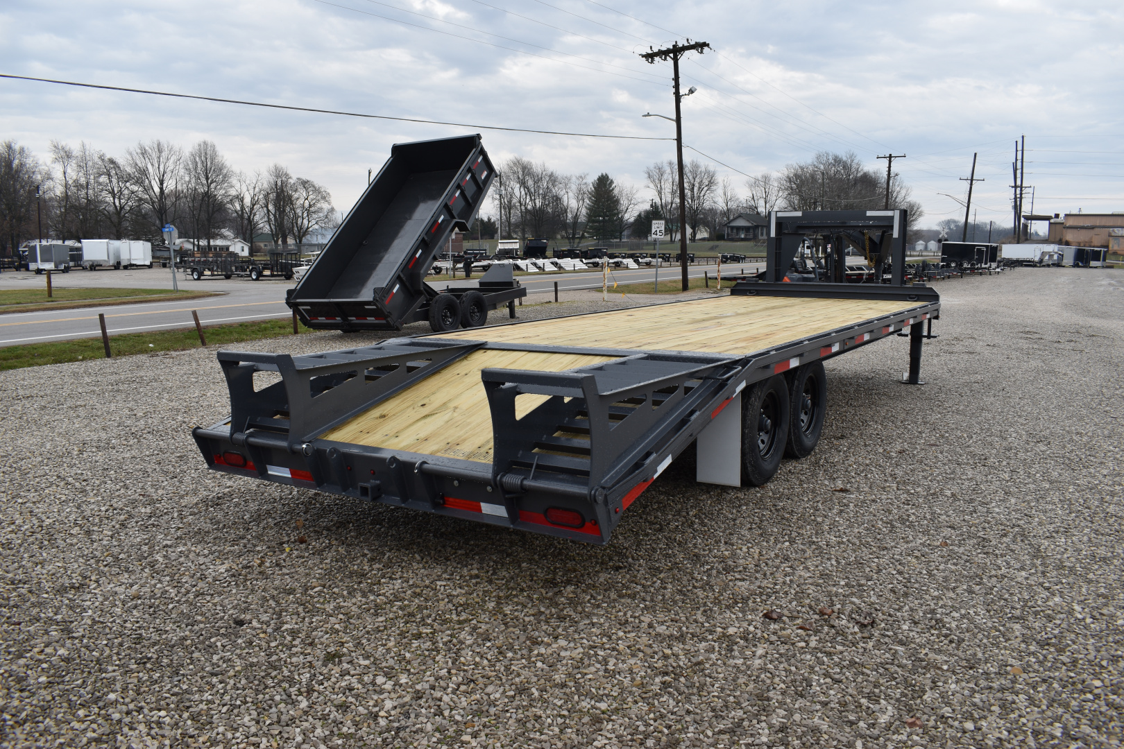 New 2026 Golden Trailers 20+5 7K GN Flatbed Trailer