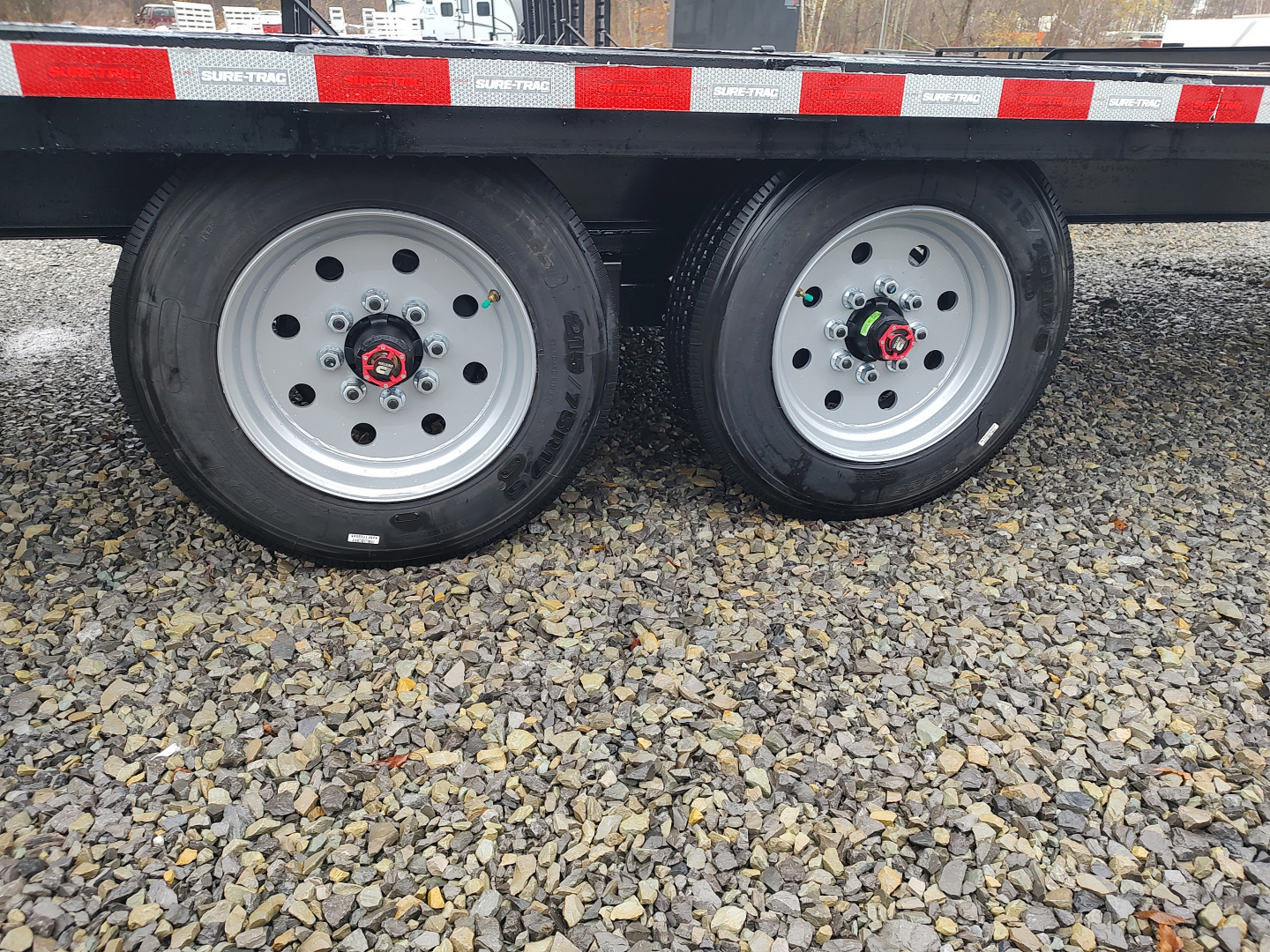 New 2026 Sure-Trac 8.5'X20'+5' 17.6K Deckover Equipment Trailer