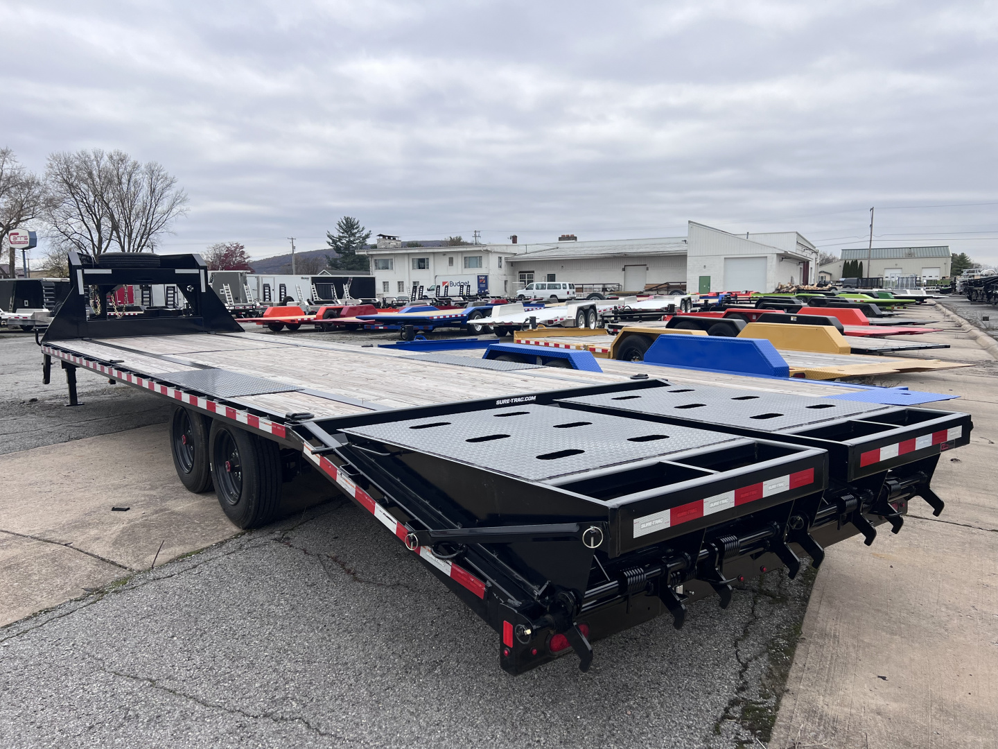 Used 2026 Sure-Trac 8.5X25+5 17.6 GN Deckover Trailer