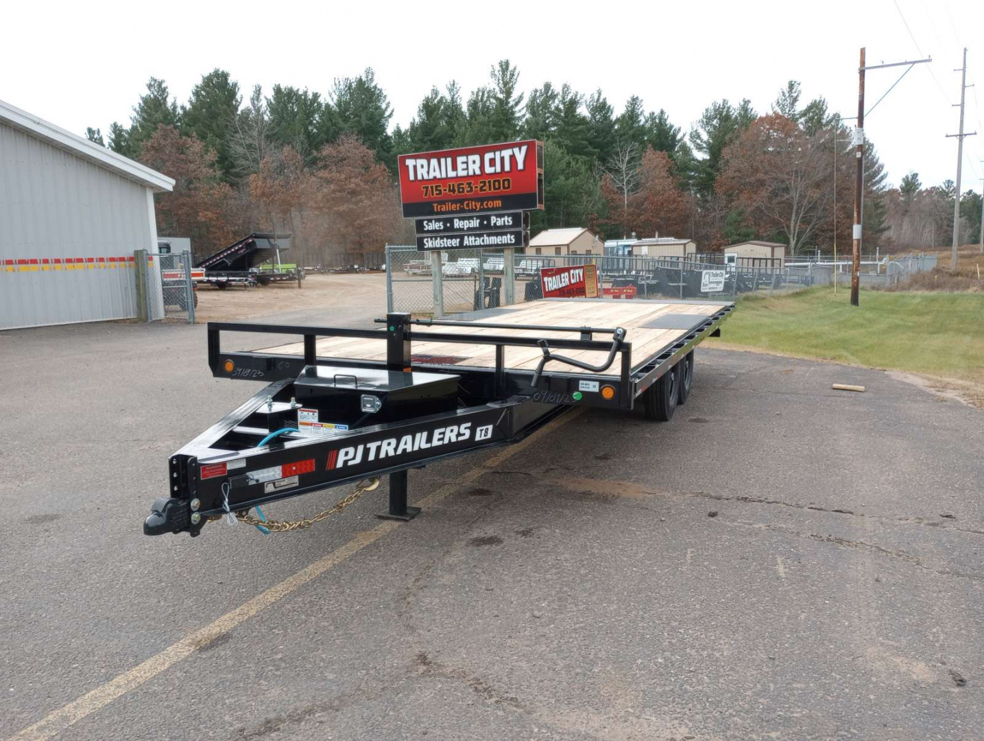 New 2026 PJ Trailers Deckover Tilt (T8) 22' Tilt Trailer
