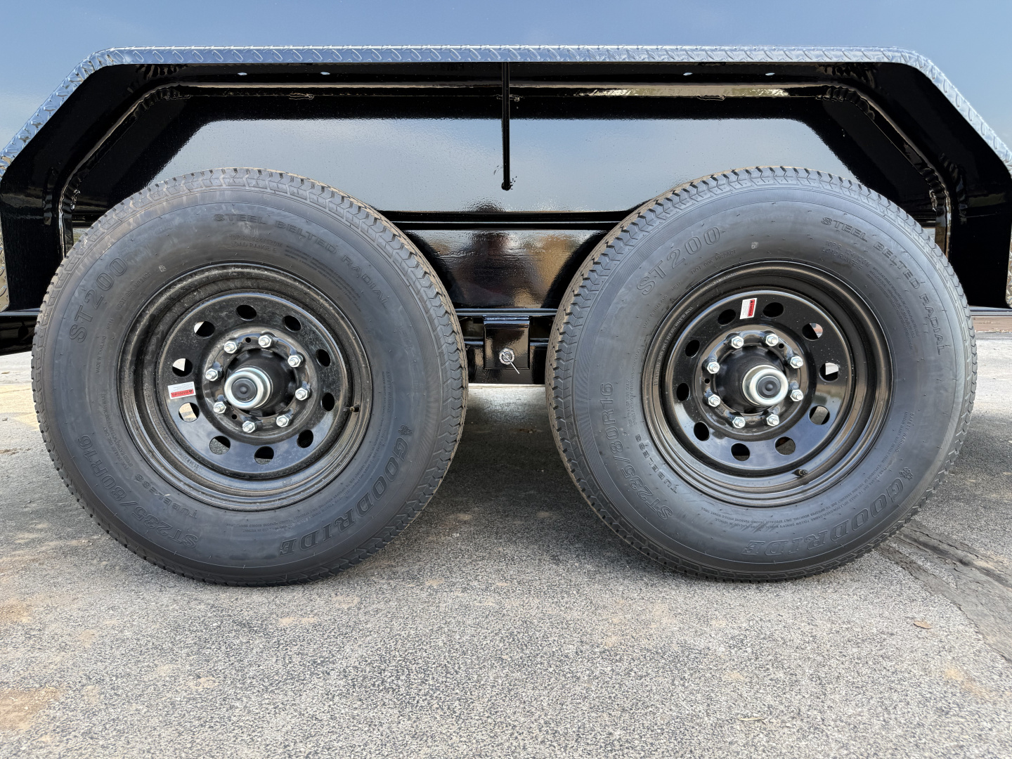 New 2026 PJ 83"x14' BP Tandem Axle Low Pro Telescopic Dump w/ 48" Sides - DT