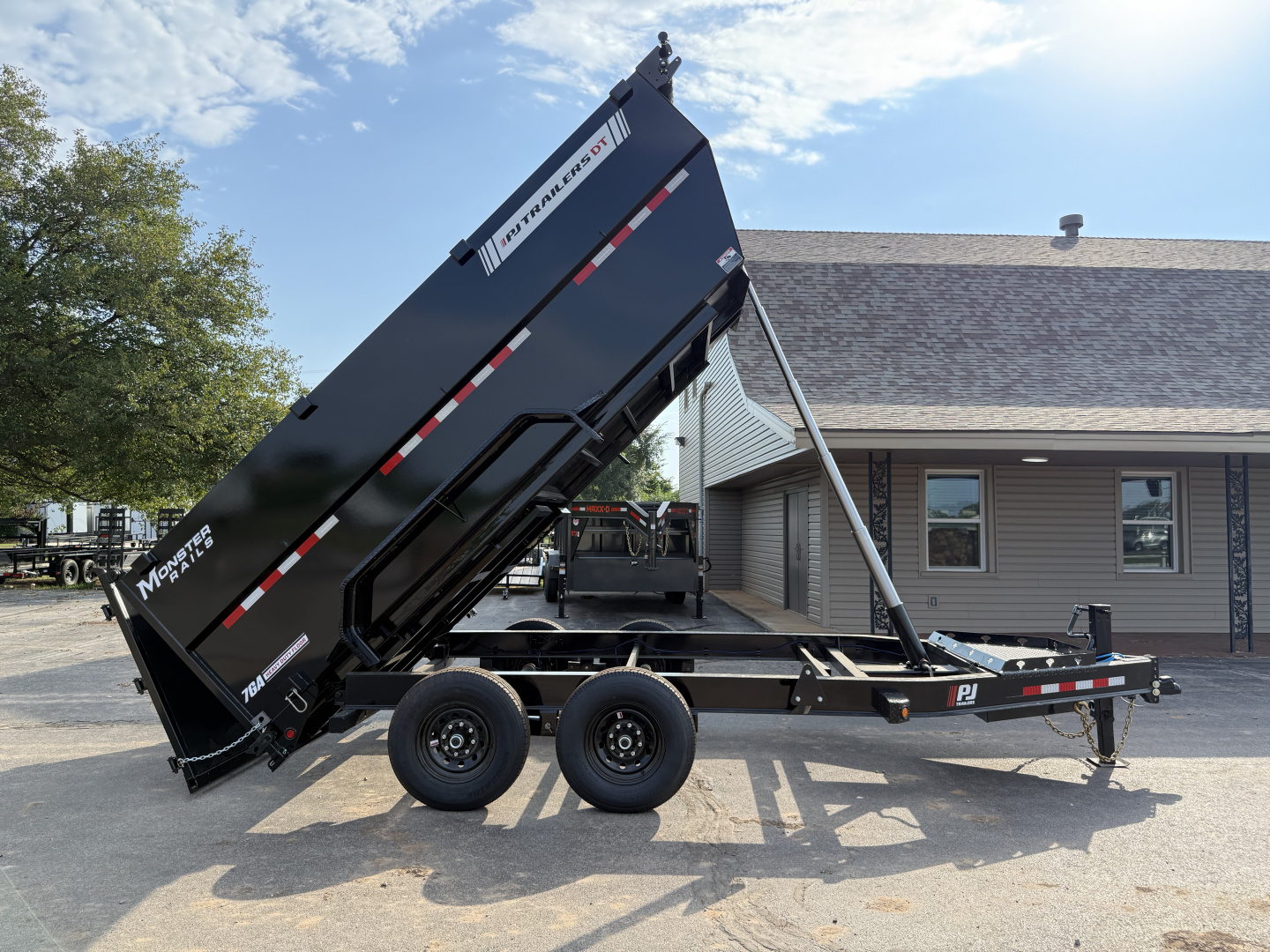 New 2026 PJ 83"x14' BP Tandem Axle Low Pro Telescopic Dump w/ 48" Sides - DT