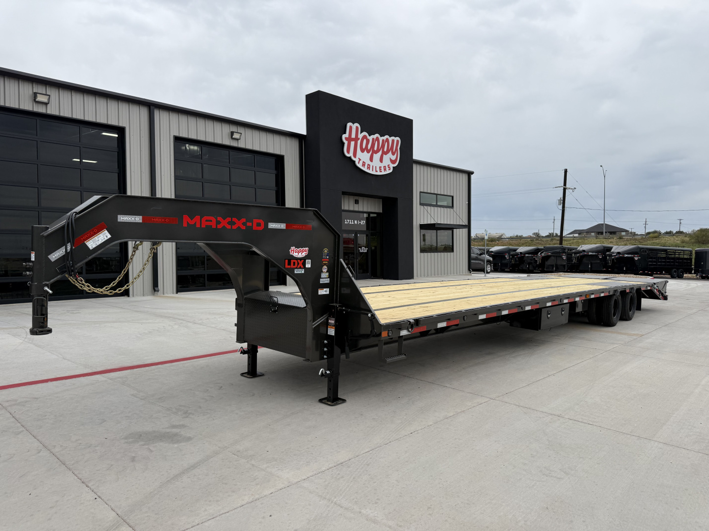 New 2026 102”x40’ Engineered MAXX-D GN Air-Ride Flatbed w/ Duals – LDX