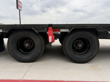 New 2026 102”x40’ Engineered MAXX-D GN Air-Ride Flatbed w/ Duals – LDX