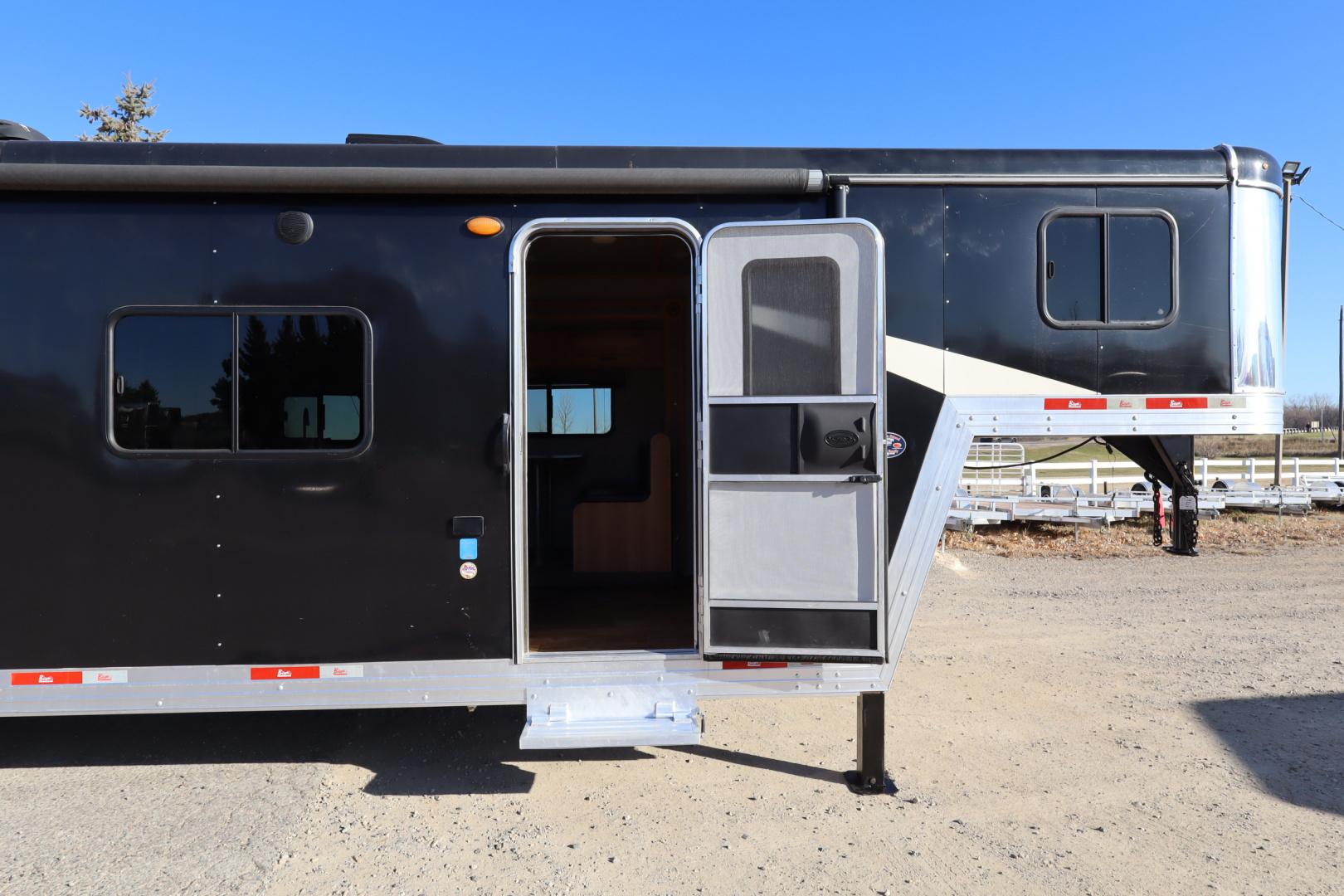 Used 2020 Bison Trailers Trail Boss 3 Horse LQ Slide Horse Trailer