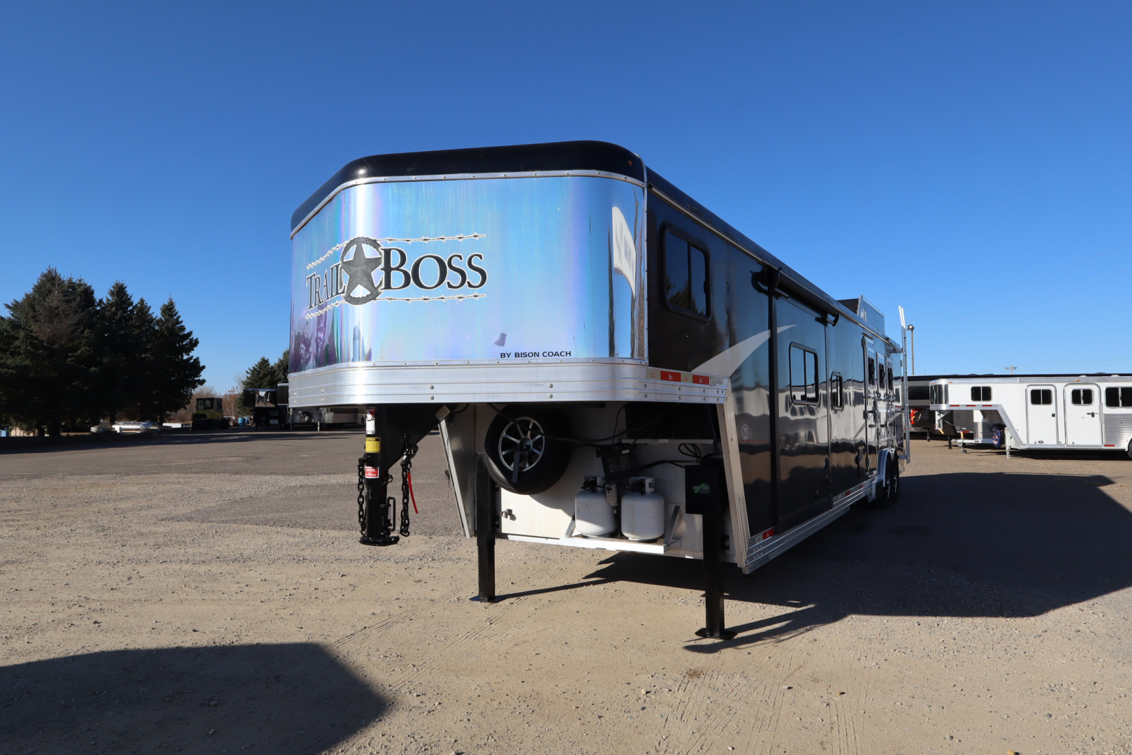 Used 2020 Bison Trailers Trail Boss 3 Horse LQ Slide Horse Trailer