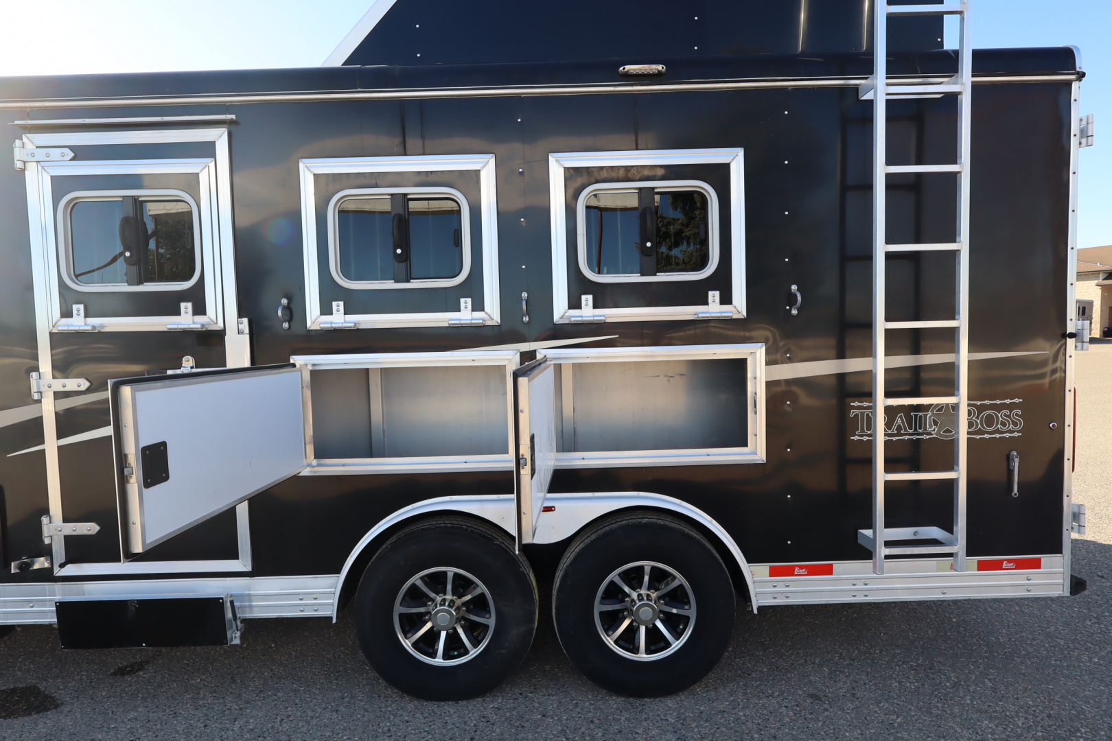 Used 2020 Bison Trailers Trail Boss 3 Horse LQ Slide Horse Trailer