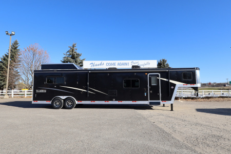 Used 2020 Bison Trailers Trail Boss 3 Horse LQ Slide Horse Trailer
