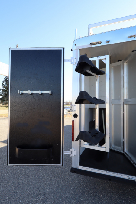 Used 2020 Bison Trailers Trail Boss 3 Horse LQ Slide Horse Trailer