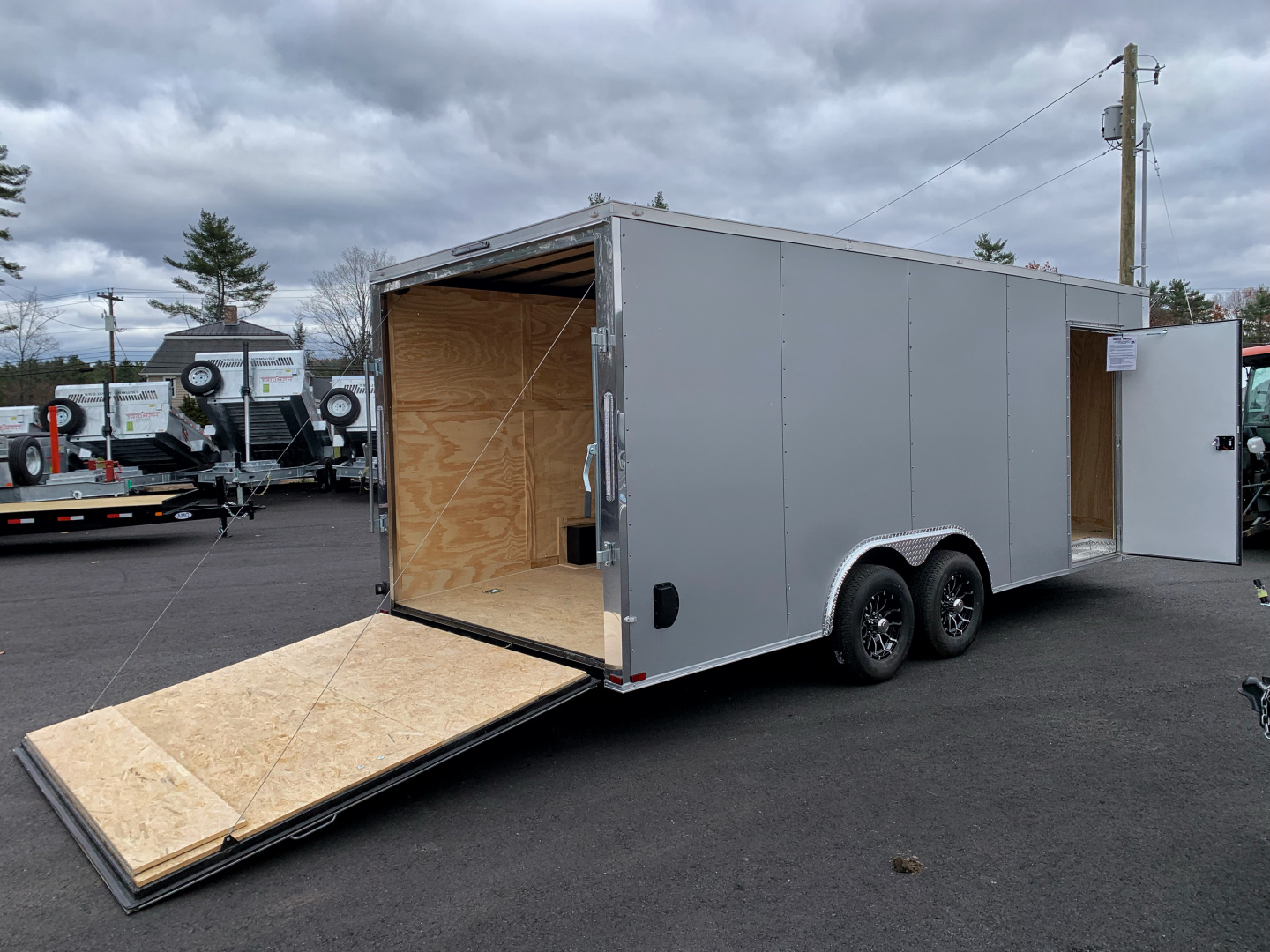 New 2026 SPARTAN 8.5X20+ 2ft V nose/ 7' Int Height/ Ext. Tongue / Polycore- 9990GVW