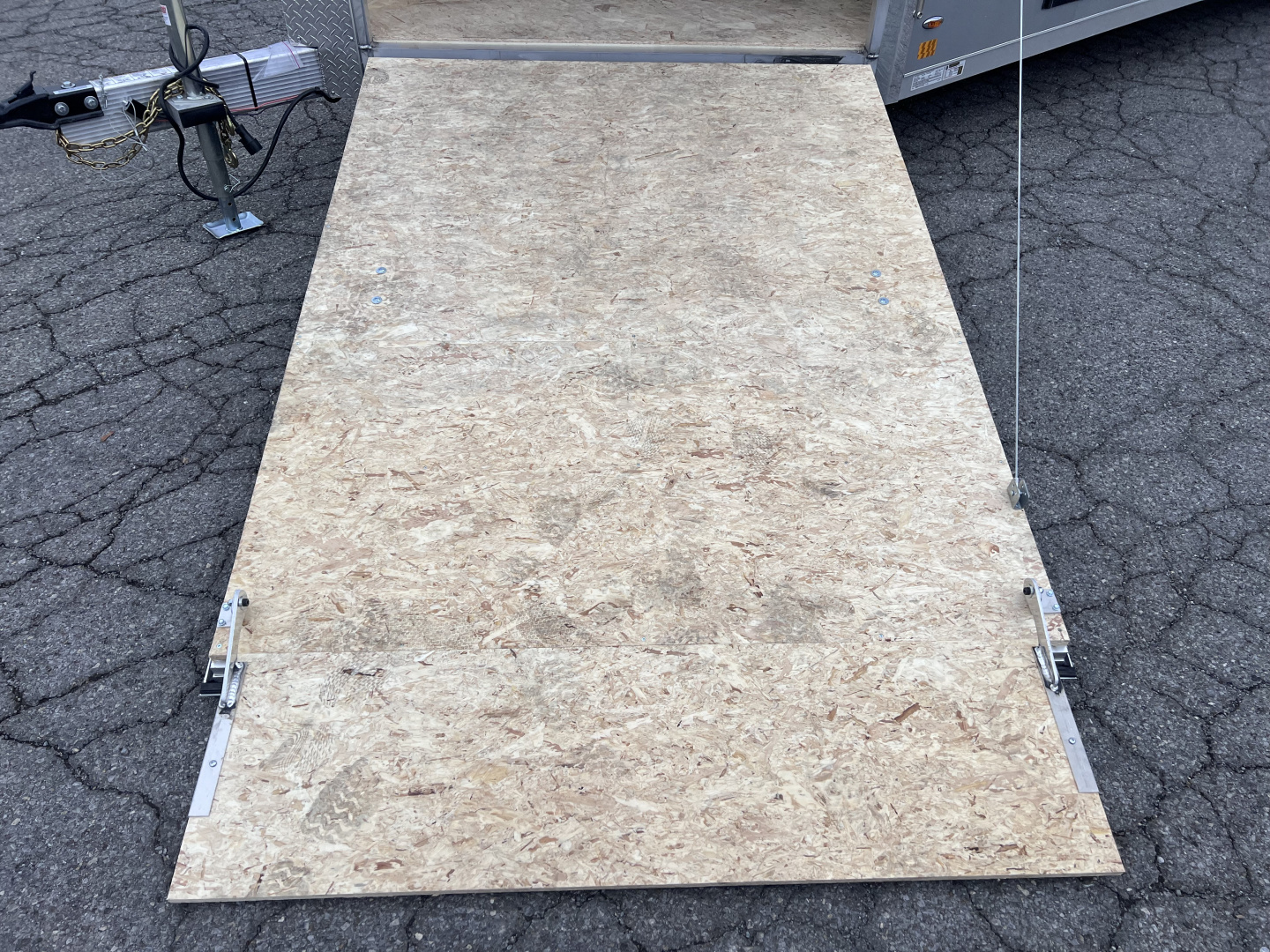 New 2026 Legend Trailers 7.5x 31 7K Explorer Series Snowmobile Trailer