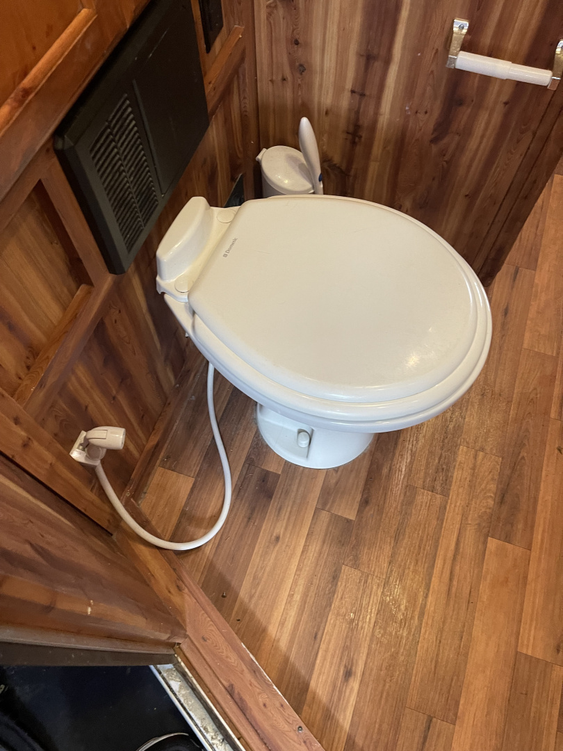 Used 2016 Exiss Trailers 7308 Horse Trailer