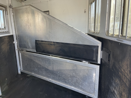 Used 2016 Exiss Trailers 7308 Horse Trailer